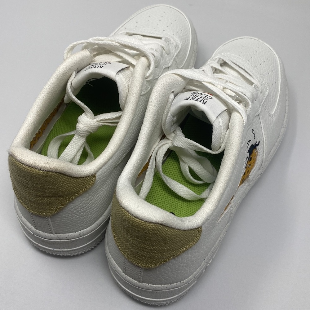 NIKE Air Force 1 LV8 Sun Club Casual Shoes - Picture 10 of 15
